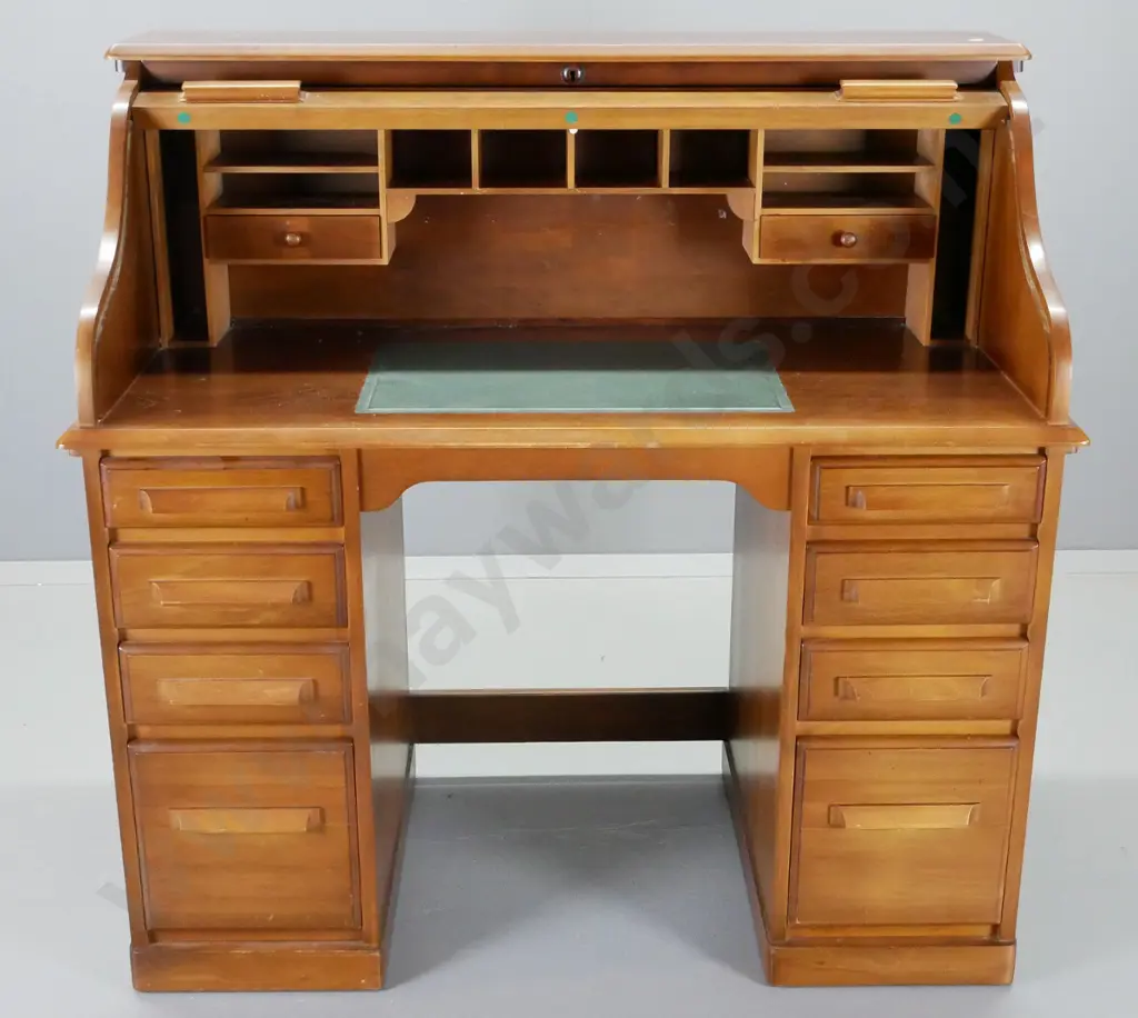 mahogany traditional style double-pedestal 8-drawer roll-top desk, 2 interior drawers & cubbyholes H-1170 W-1190 D-640 Image 1++