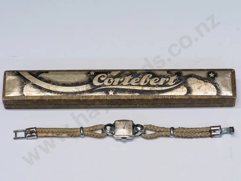 ladies boxed Corebert watch with original guarantee 20th May 1956 Image 1++