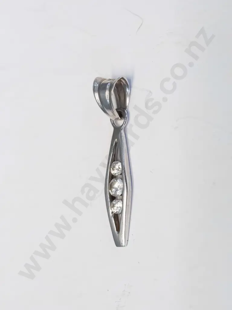 silver cz necklace stamped 9k no chain Image 1++