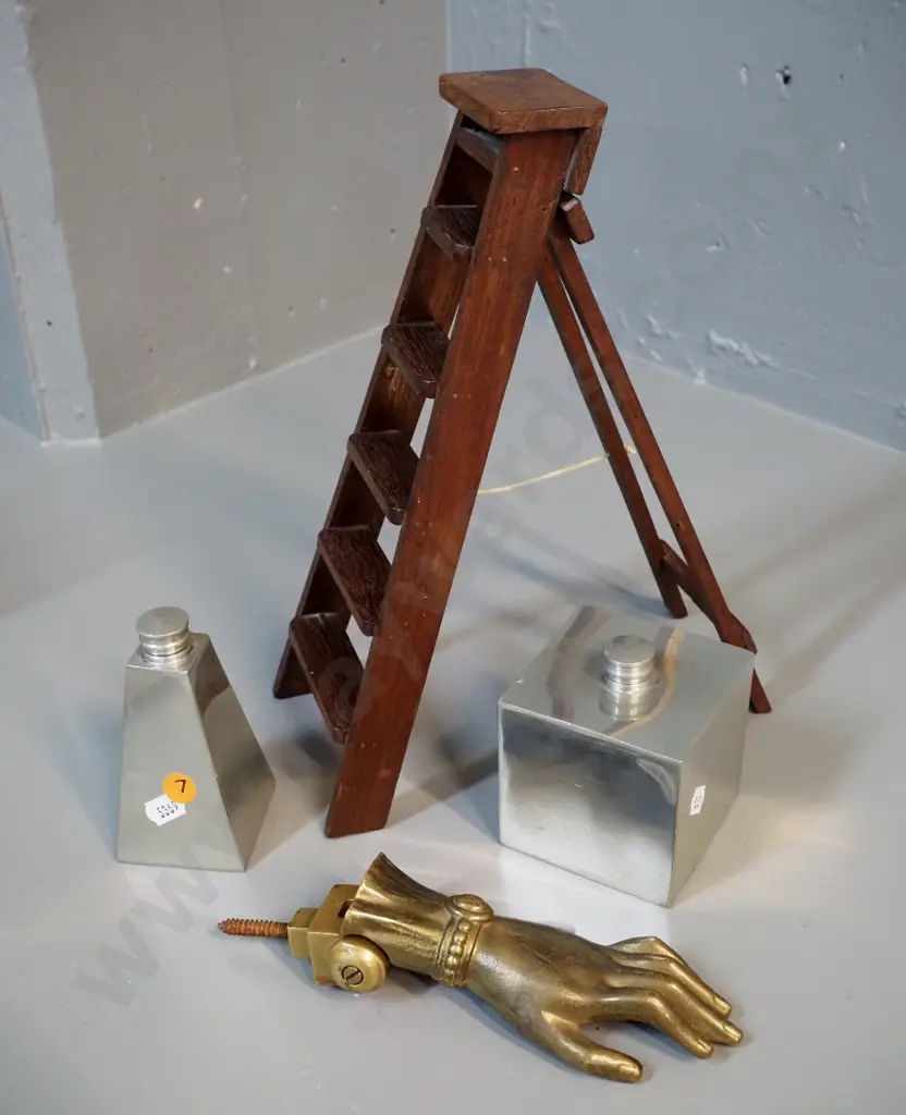 2 English pewter containers - dents to cube-shaped one, a brass hand door knocker, & miniature timber step-ladder H300 Image 1++
