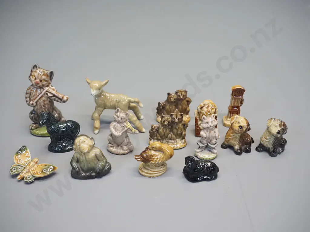 assorted whimsies, mostly animals, butterfly and fawn marked Wade - tallest kitten is H-70 Image 1++