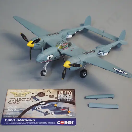 Corgi Aviation Archive die-cast 1:72 scale model - F-5E2 Lightning with limited edition card (2 loose pieces)