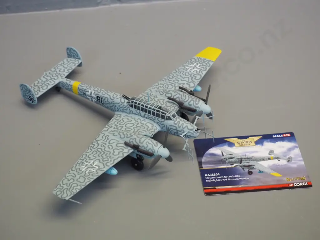 Corgi Aviation Archive die-cast 1:72 scale model - Messerschmidt VF110G 4/R6 with limited edition card Image 1++