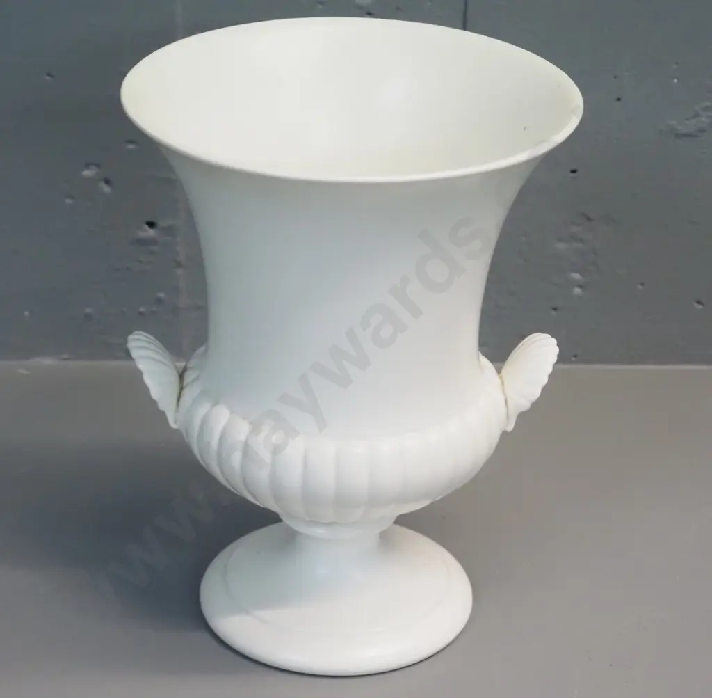 Wedgwood urn vase with shell handlesH-240 D-185 at rim Image 1++