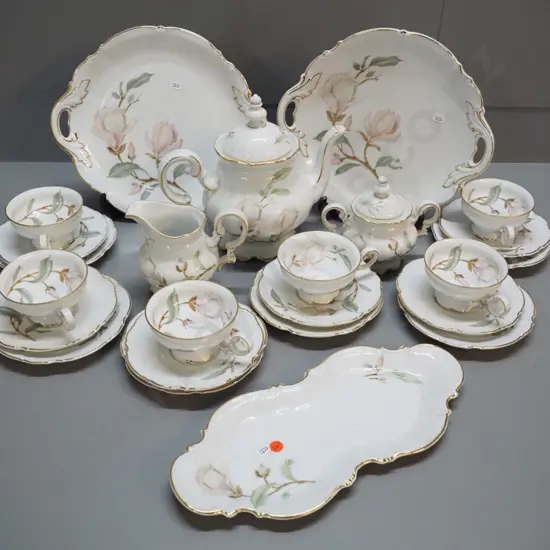 Hutschenreuther magnolia design 24-piece tea set - includes 2 cake plates & sandwich tray