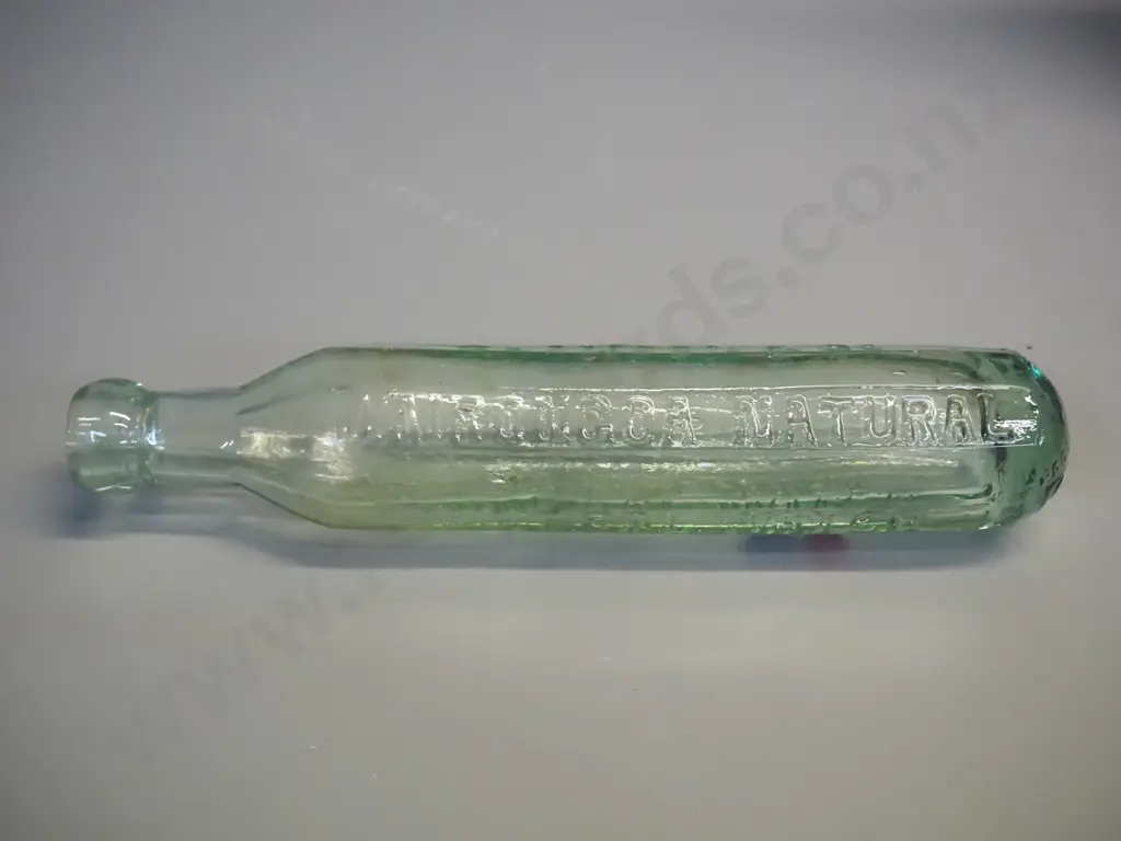 vintage Thomson & Co. Wairongoa springs mineral water bottle with rounded end - bottled at springs etc. L-280 Image 1++