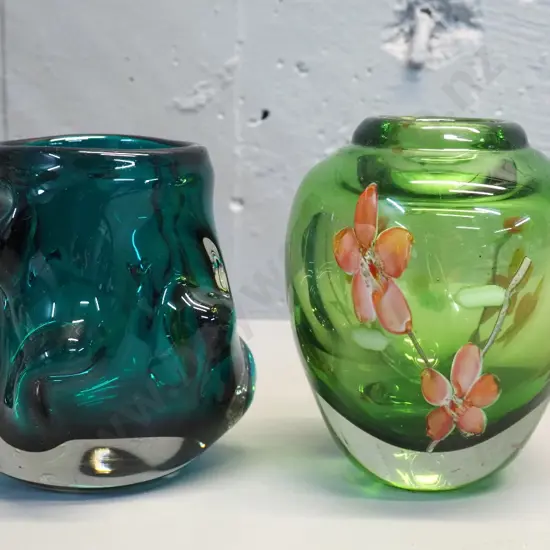 2 small heavy art glass vases, green with floral decoration is H-150
