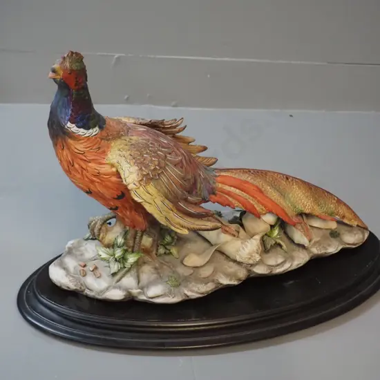Capodimonte Viertosca large pheasant figure on wooden base L-460
