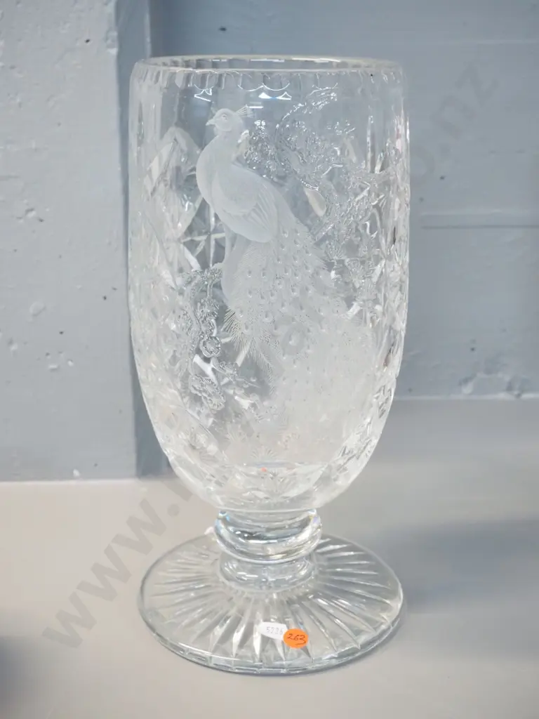Edinburgh heavy cut crystal footed vase with peacock design H-320 D_140 at rim Image 1++