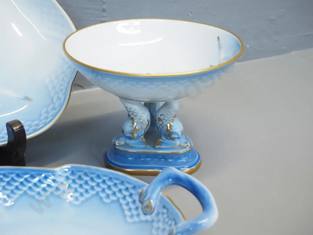 3 Bing & Grondahl seagull pattern dishes - comport, triangle W-240 and handled dish Image 1++