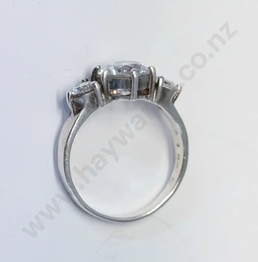 silver cz dress ring stamped 925 silver Image 1++
