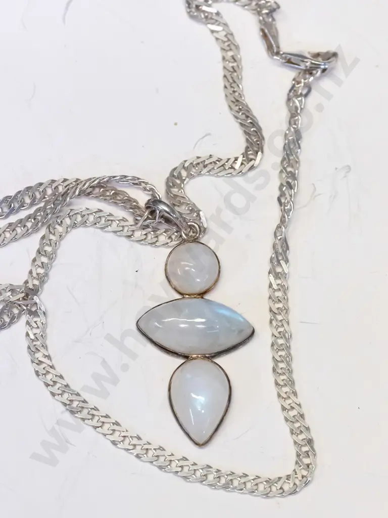 silver necklace chain stamped 925 Image 1++