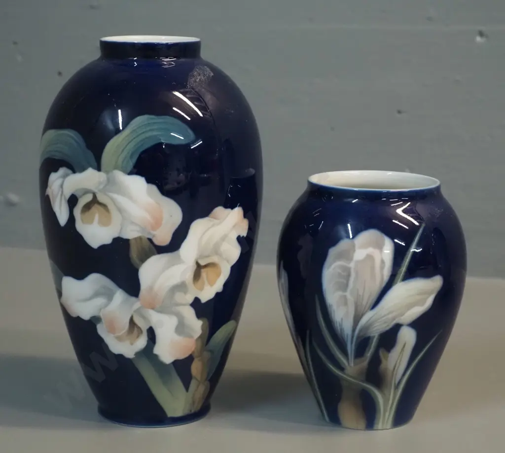 2 Royal Copenhagen cobalt blue floral vases - orchid H-180 and crocus Image 1++