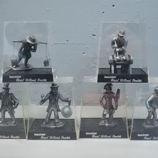6 Royal Holland pewter Daalderop figurines - in plastic cases H-110