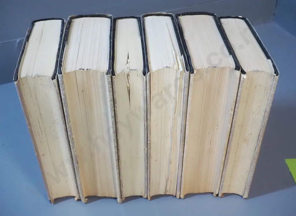 6-volume set of Winston Churchill - The Second World War - 3rd Edition 1950 - foxing, wear to dust jackets Image 1++