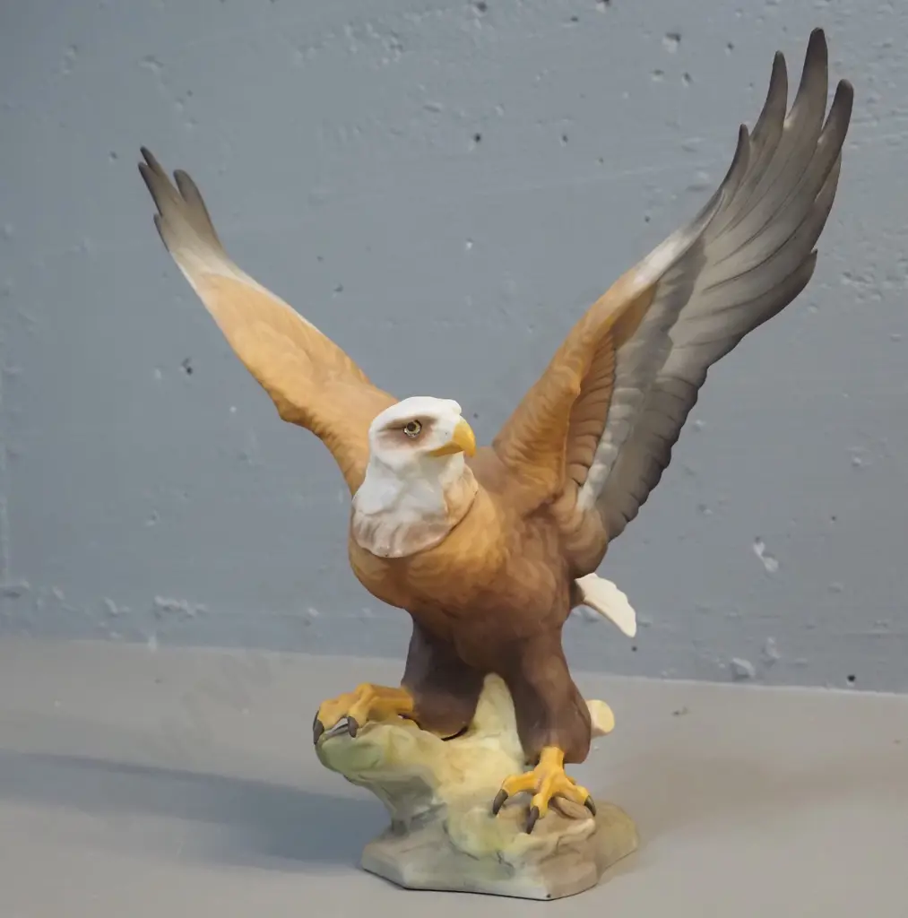 Hutschenreuther eagle figurine H-270 W-275 Image 1++