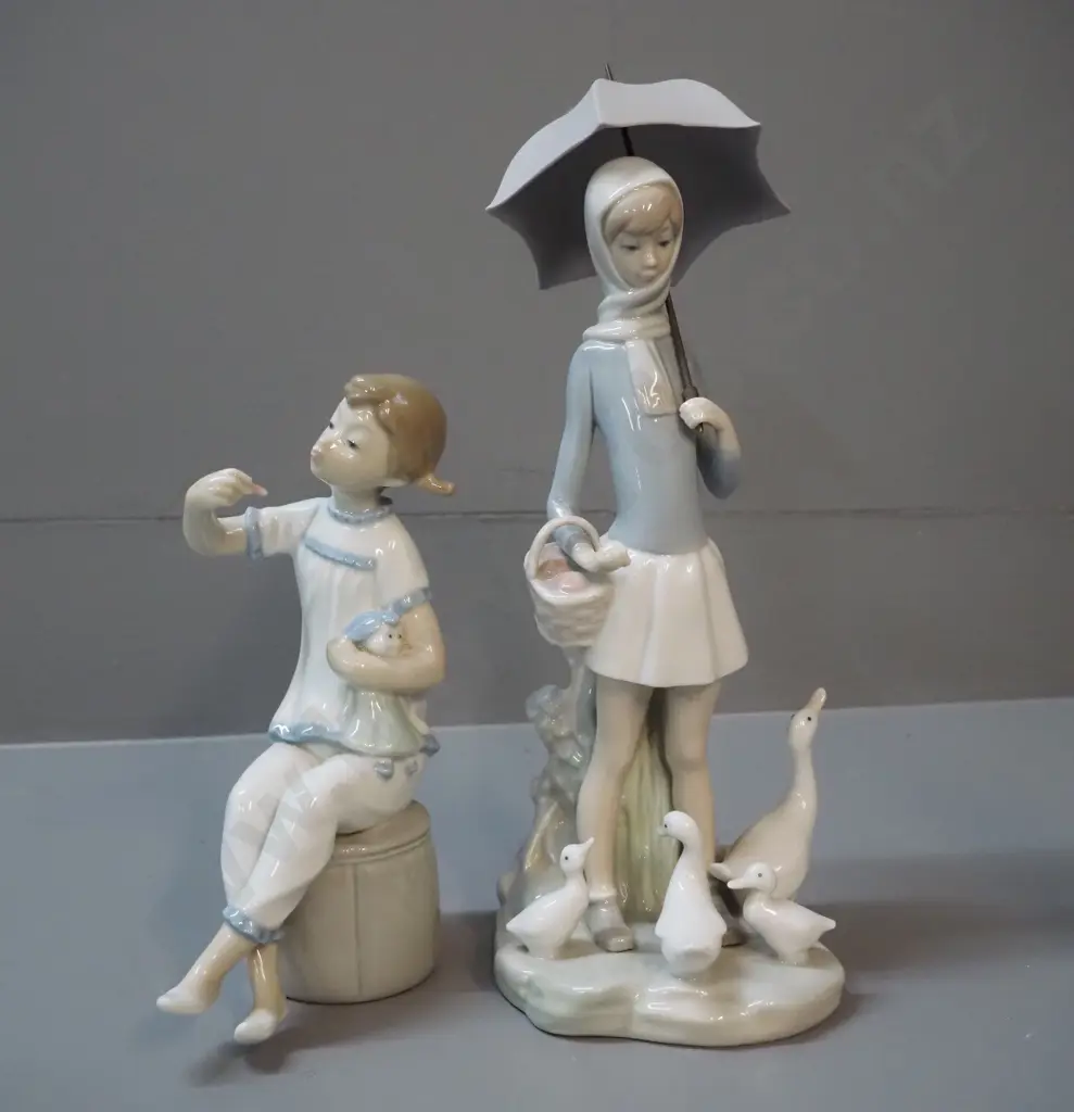 2 Lladro figures -  girl with umbrella and ducks H-280 and a girl with doll and lipstick Image 1++