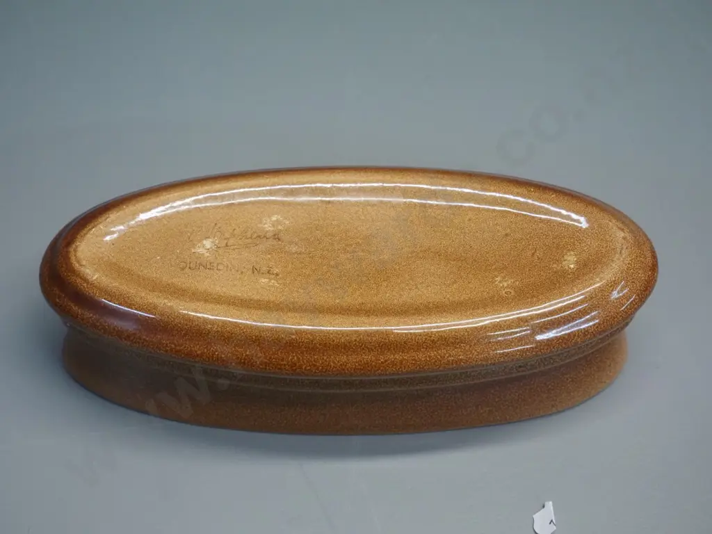 O.C. Stephens trough vase - brown with yellow interior H-70 L-210 Image 1++