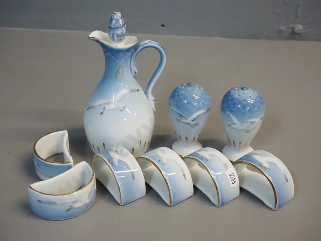 Bing & Grondahl seagull pattern - 6 napkin rings, stoppered sauce bottle H-145 and salt & pepper Image 1++
