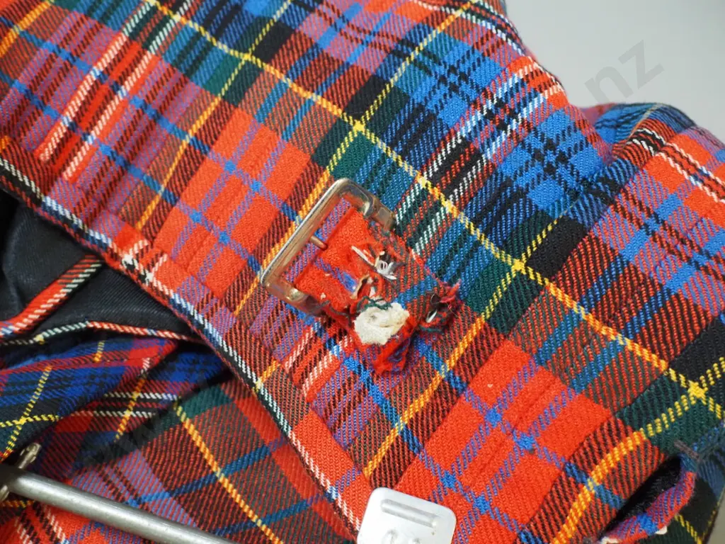 kilt and matching neck-tie - kilt is L-550. Some wear to leather traps Image 1++
