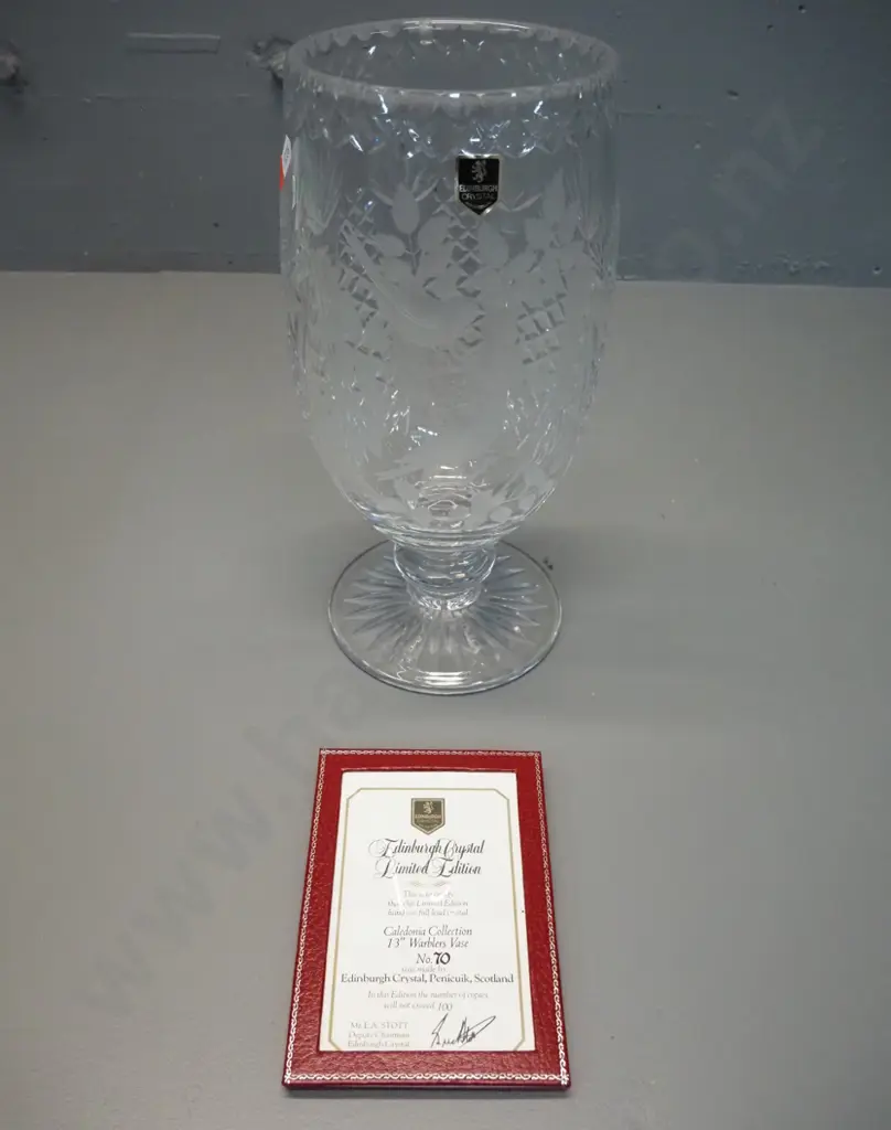 Edinburgh large heavy cut and etched crystal vase with bird and spider web motif - with certificate. H-320 D-150 Image 1++