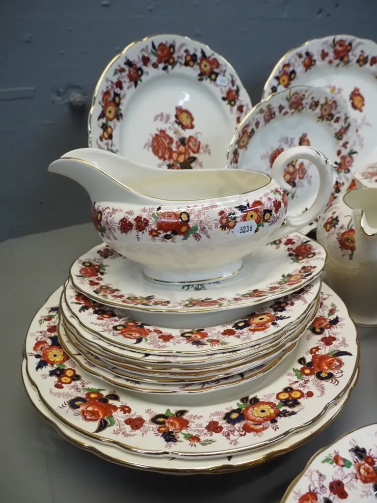 Royal Cauldon "Majestic" pattern dinner set - 6 place, minus 2 soup coupes, includes 2 lidded veg, 3 platters, egg cups Image 1++