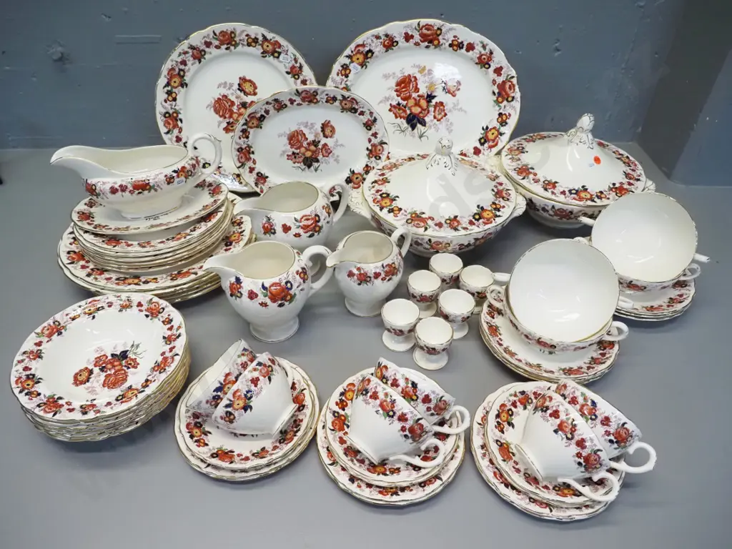Royal Cauldon "Majestic" pattern dinner set - 6 place, minus 2 soup coupes, includes 2 lidded veg, 3 platters, egg cups Image 1++