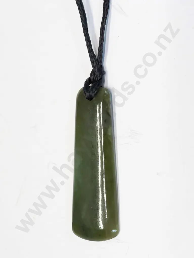 greenstone pendant Image 1++