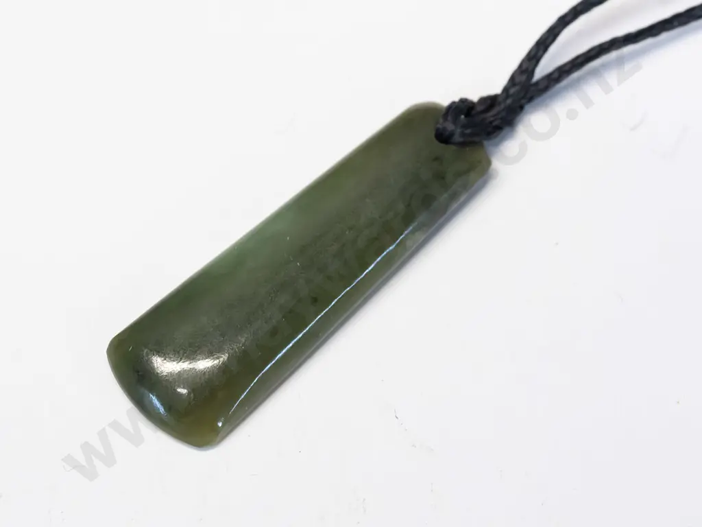 greenstone pendant Image 1++