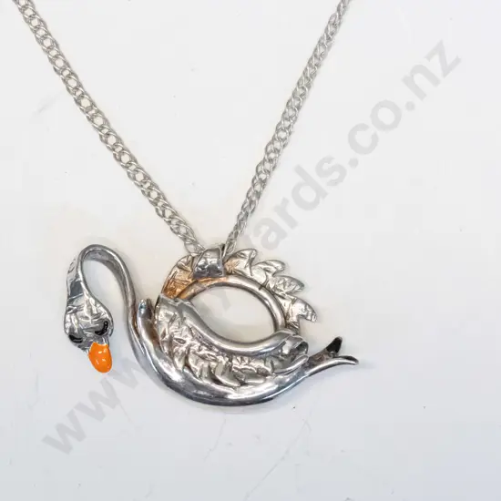 swan necklace stamped 925 V Mason