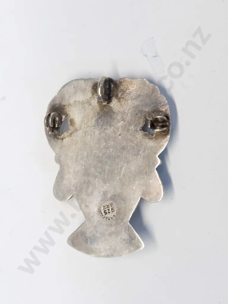silver native pendant stamped 925 no chain Image 1++