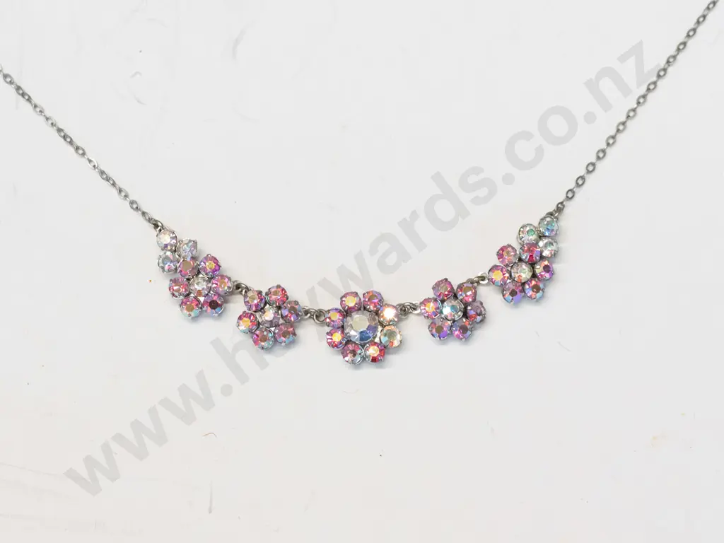 costume necklace Image 1++