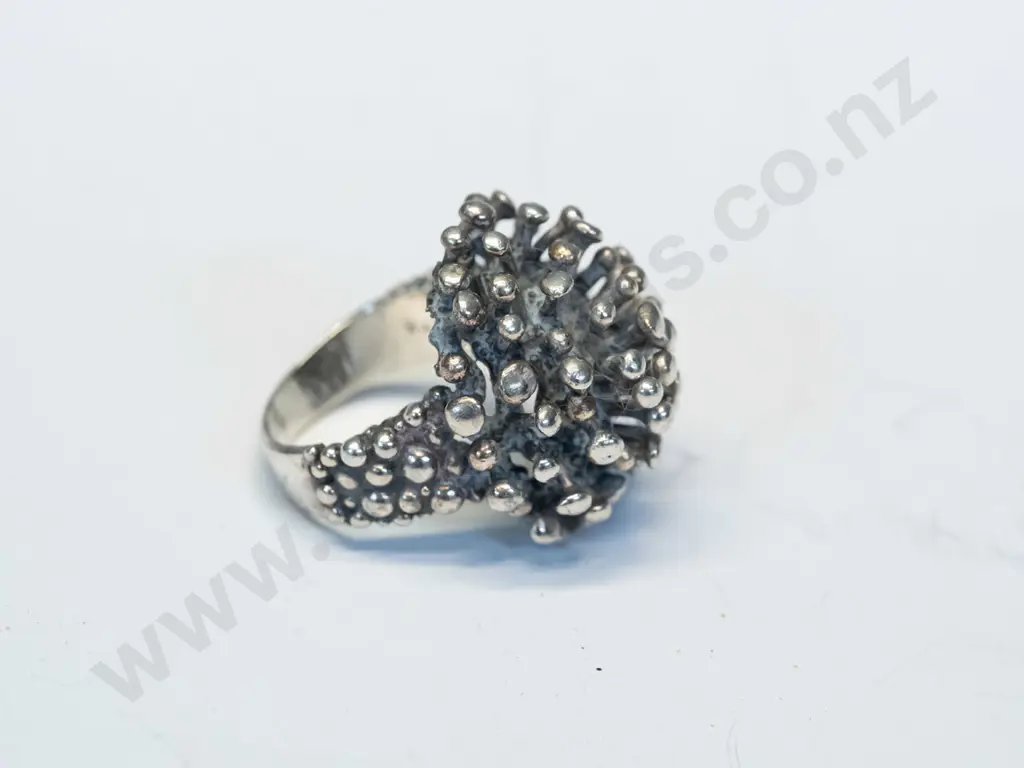silver sputnik ring stamped 925 Image 1++