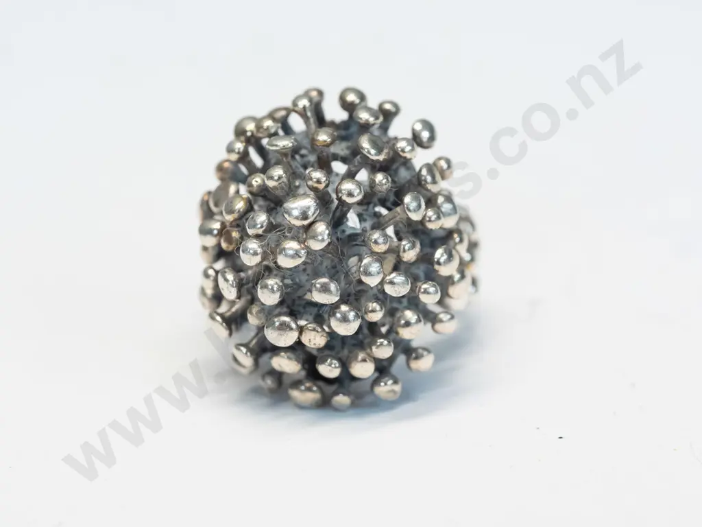 silver sputnik ring stamped 925 Image 1++