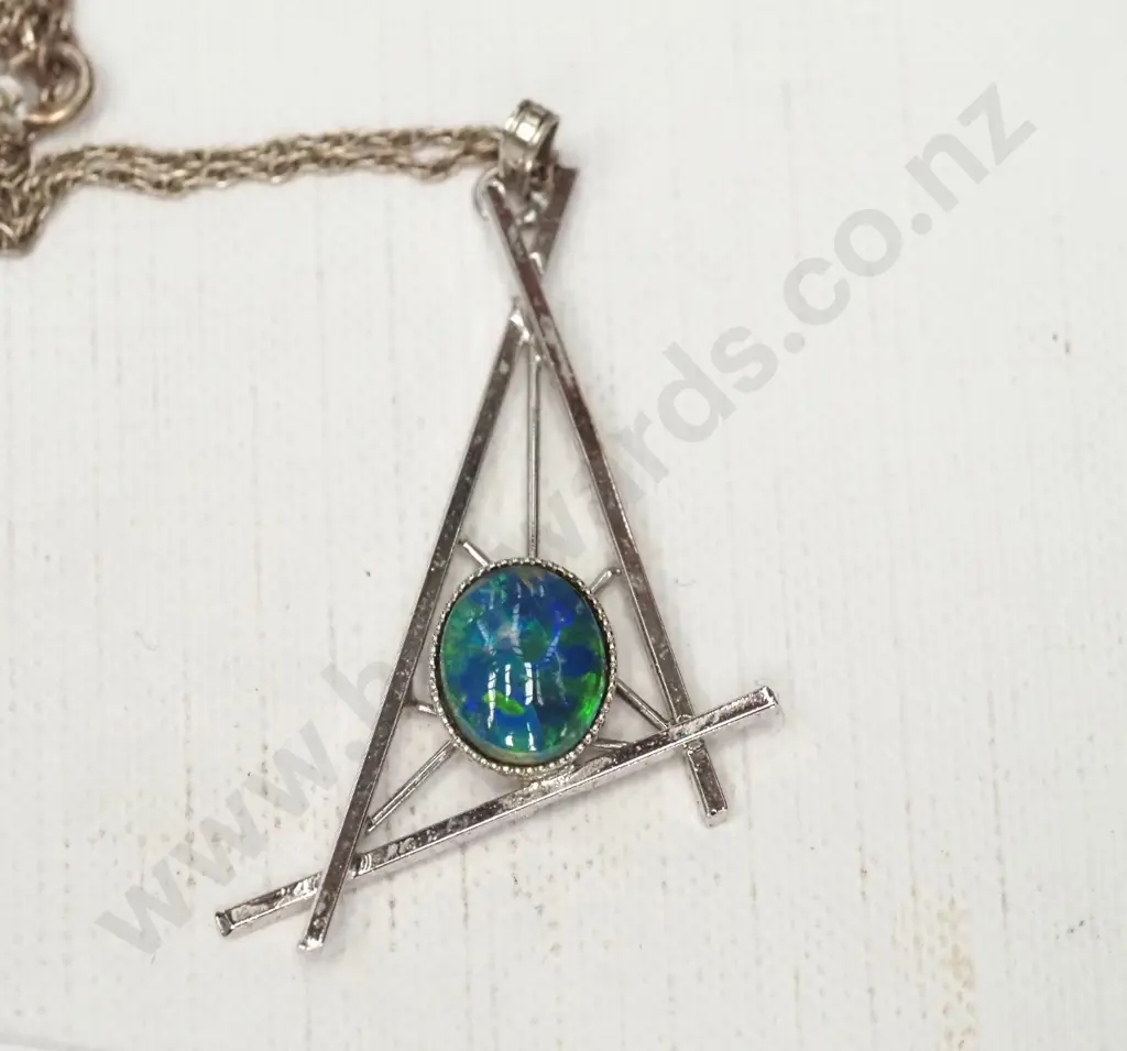 silver opal necklace stamped stsil chain stamped 925 Image 1++