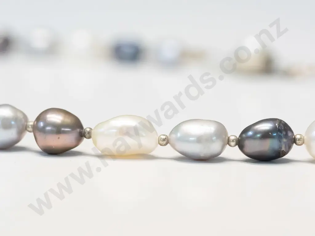 freshwater pearl necklace Image 1++