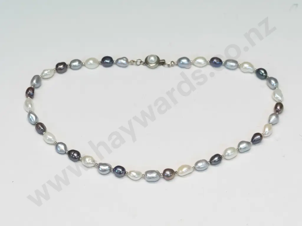 freshwater pearl necklace Image 1++