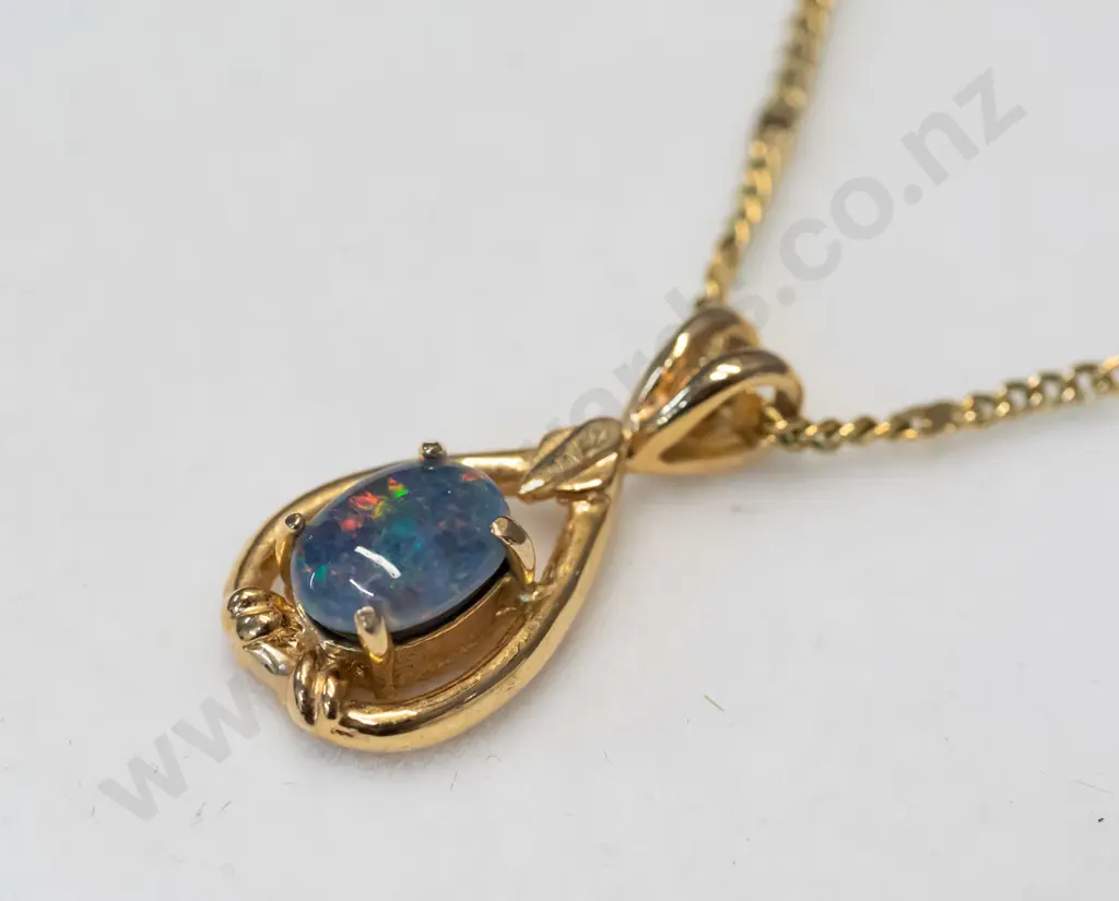 opal necklace no marks Image 1++