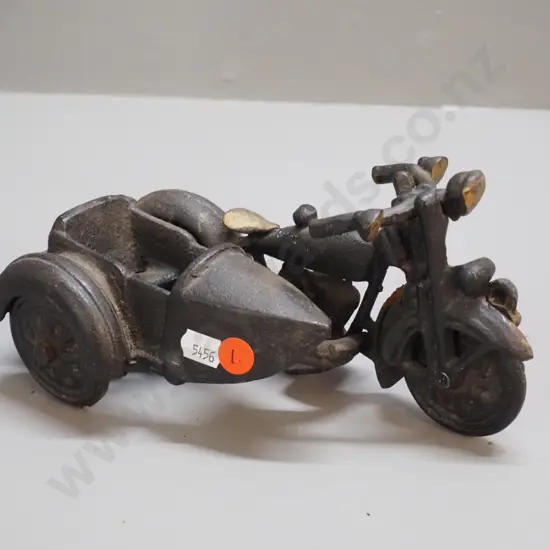 cast iron model of a vintage motorcycle and sidecar H-100 L-210