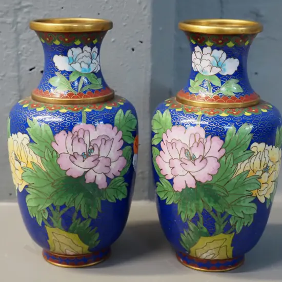 pair of Chinese peony pattern cloisonne vases H-180