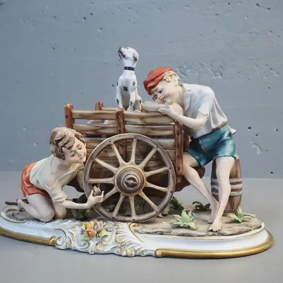 Capodimonte Viertosca figurine - boys with dog and broken cart H-260 L-360