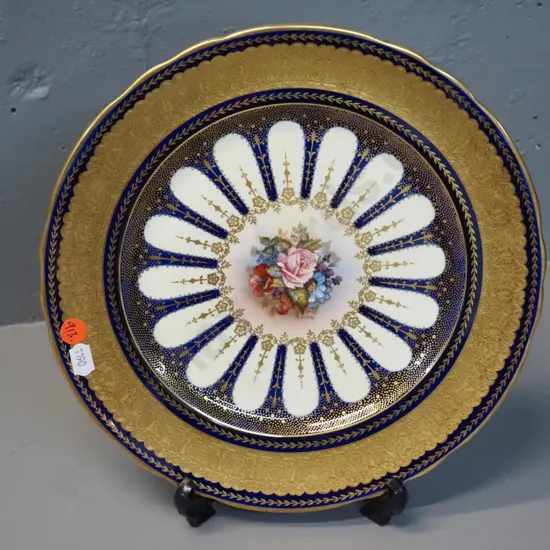 Aynsley hand-painted bone china cabinet plate - signed L.A. Bailey D-265