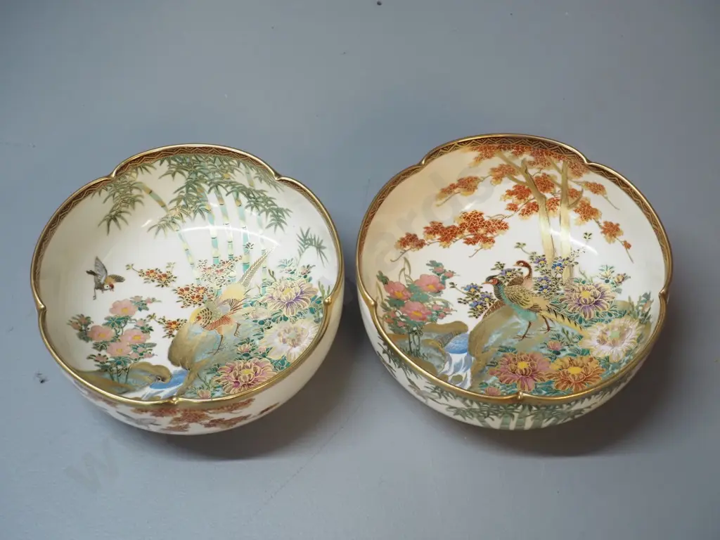 2 scalloped-edge Japanese Satsuma bird motif bowls D-180 Image 1++
