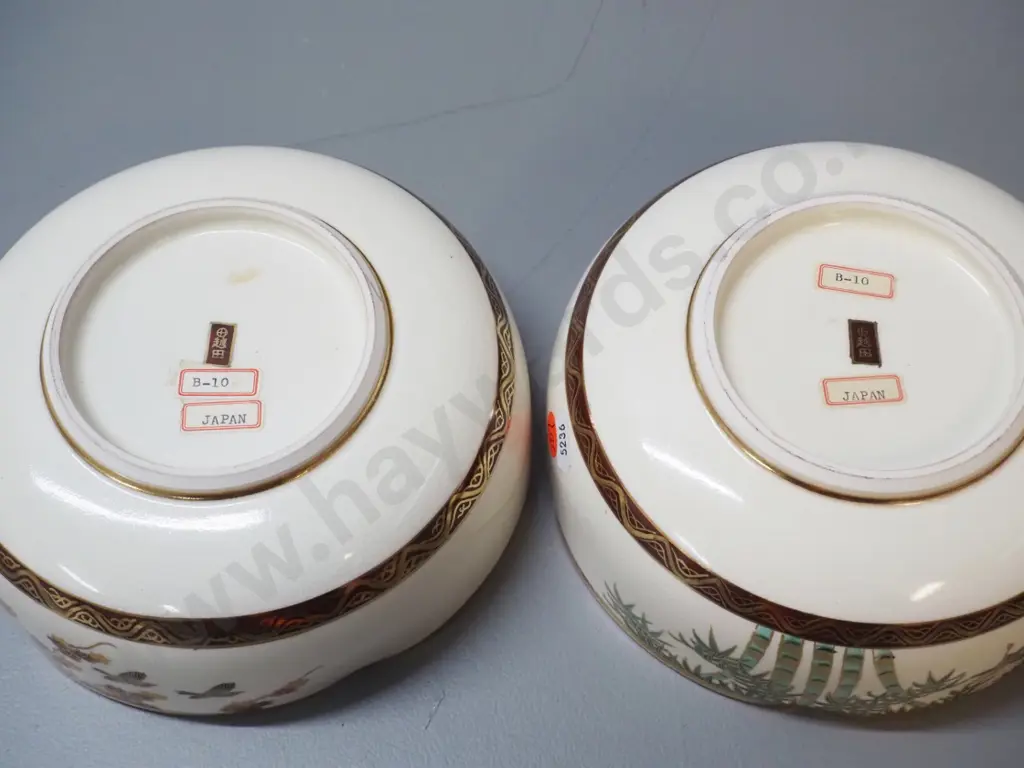 2 scalloped-edge Japanese Satsuma bird motif bowls D-180 Image 1++