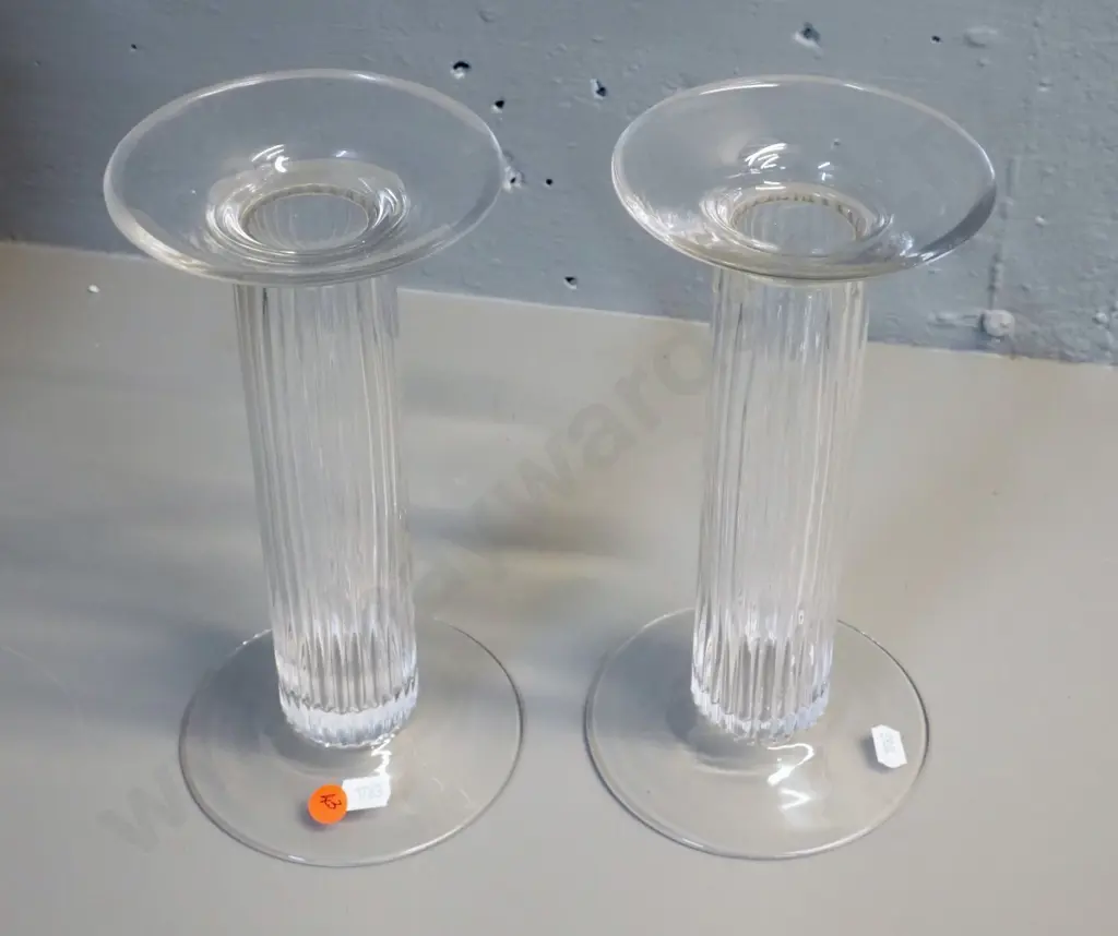 pair of clear glass classical column style candle stands H-240 Image 1++