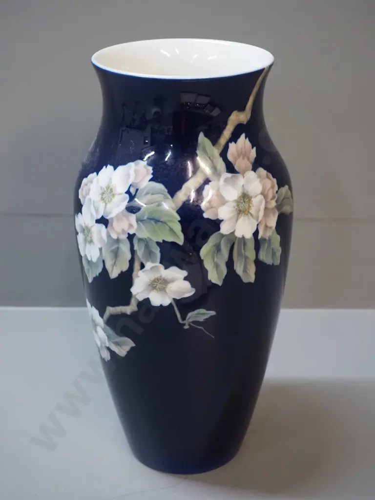 large Royal Copenhagen cobalt & apple blossom vase No 279-137 H-320 D-150 Image 1++