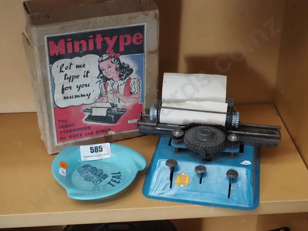 vintage toy Minitype typewriter with box and a "Fly Teal " melamine dish Image 1++