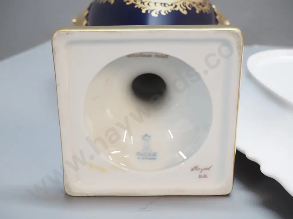 2 pieces of German china - Kaiser urn vase H-350 and a gilt and floral handled plate / tray L-410 Image 1++