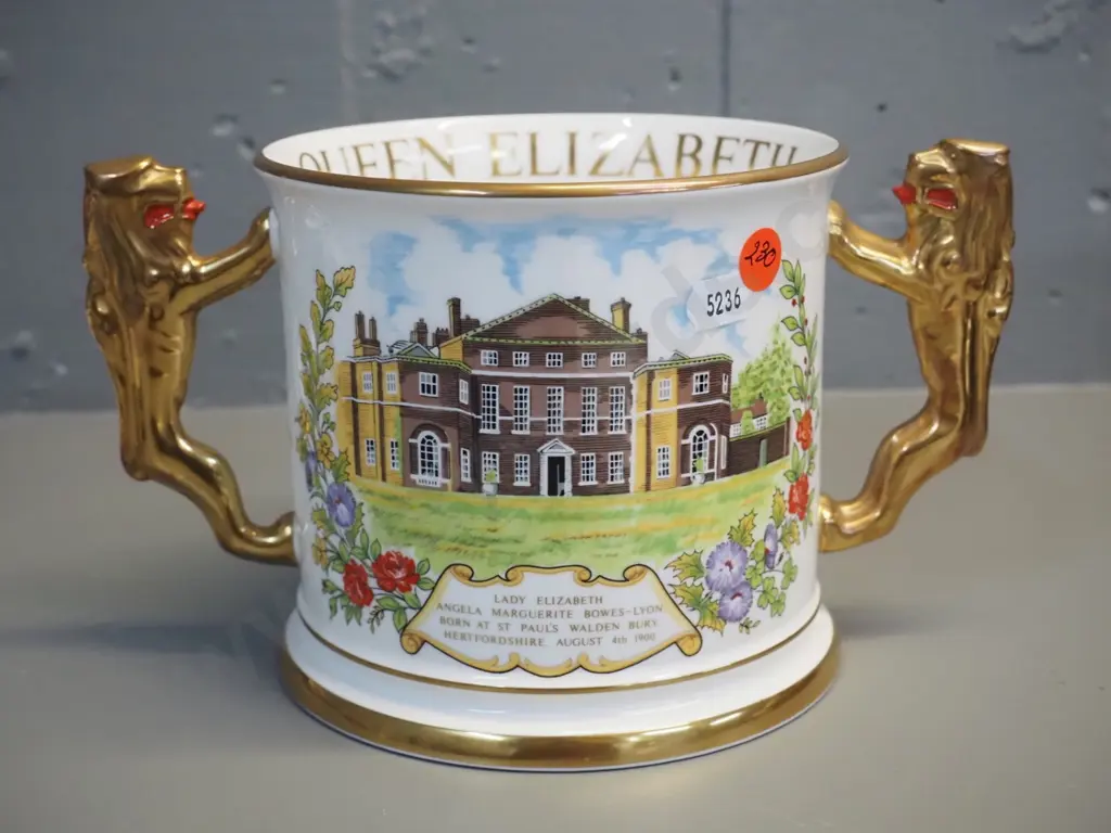 Paragon Queen Mother's Birthday loving cup with lion handles - limited edition of 750. H-120 W-230 Image 1++