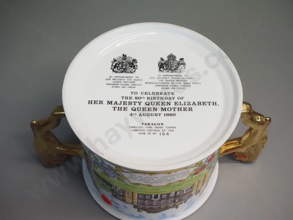 Paragon Queen Mother's Birthday loving cup with lion handles - limited edition of 750. H-120 W-230 Image 1++